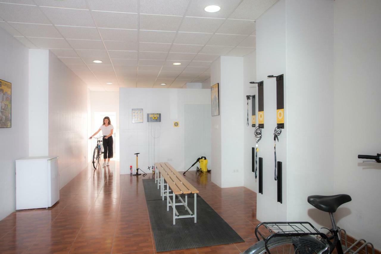 Singularstays Parque Central Valencia Exterior foto